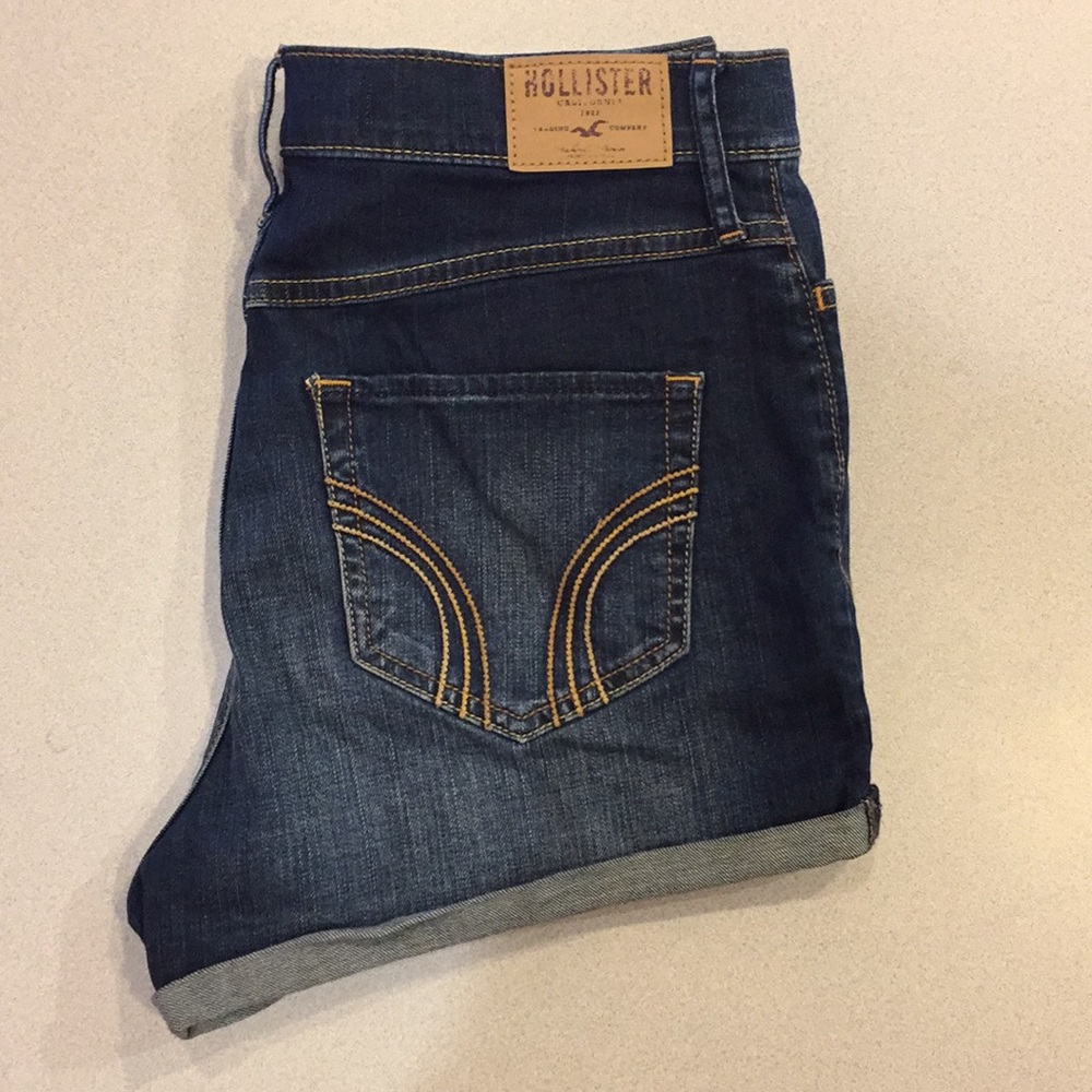 Hollister Shorts